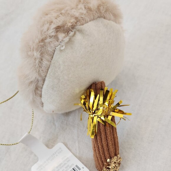 NWT Wondershop - 3 fabric mushroom ornaments set - Picture 8 of 16